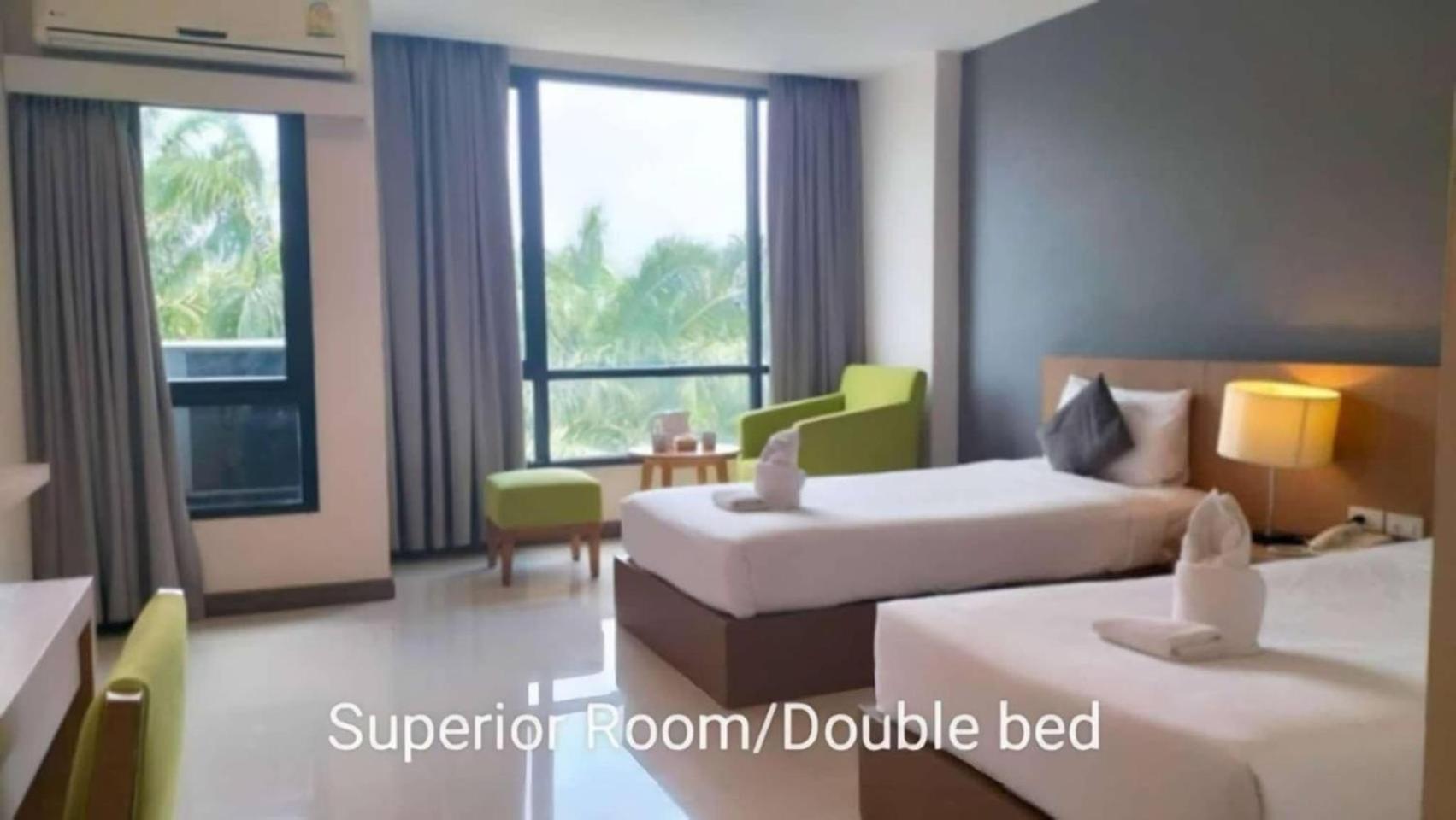 S Tara Grand Hotel Surat Thani Bagian luar foto